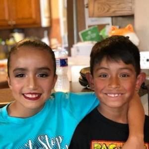 Meet your Posher, Alma